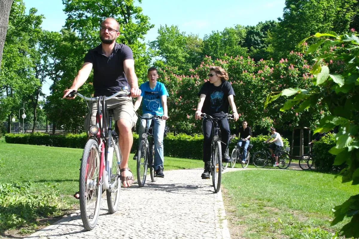 Schlösser und Seen mit dem Rad erleben – Private Potsdam-Tour ab Berlin buchen